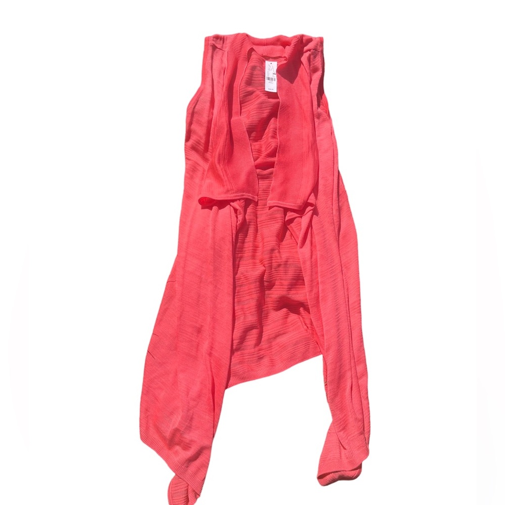 sleeveless jacket